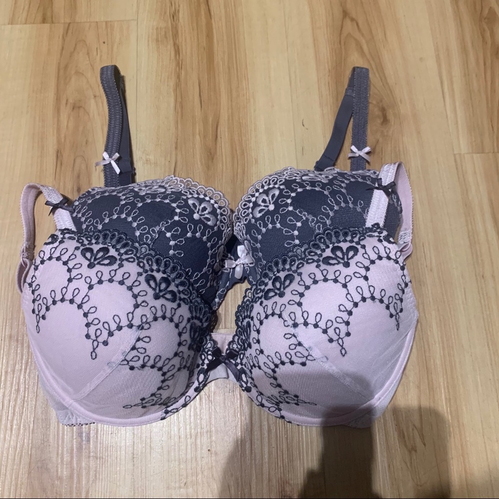Set of 2 M&S 32dd Bras